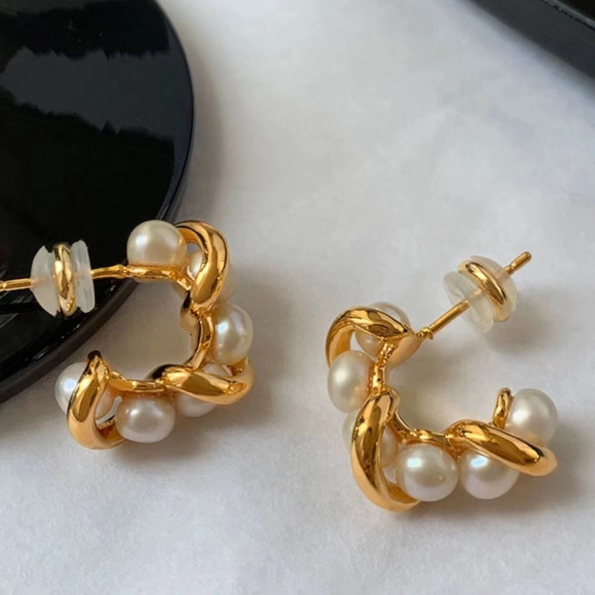 Silver Needle Winding Pearl Earrings