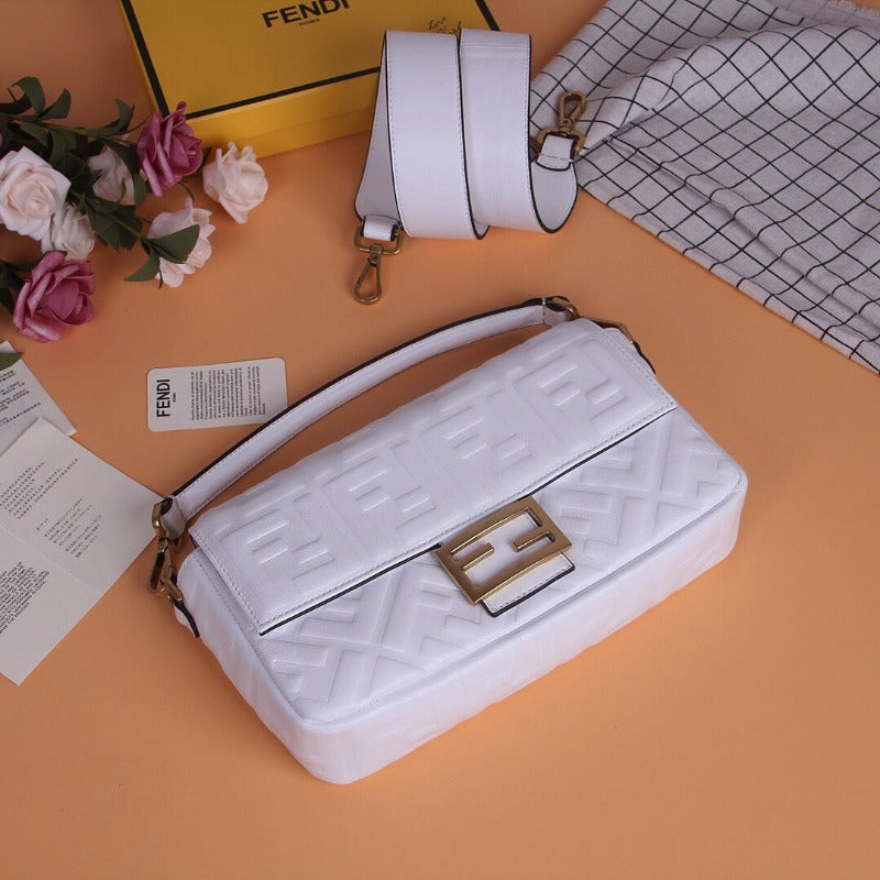 ESMEE - Baguette Nappa Shoulder Bag White