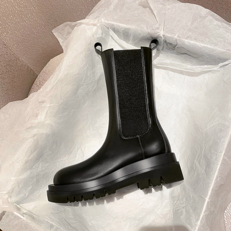 First Layer Cowhide Martin Boots with Rubber Sole