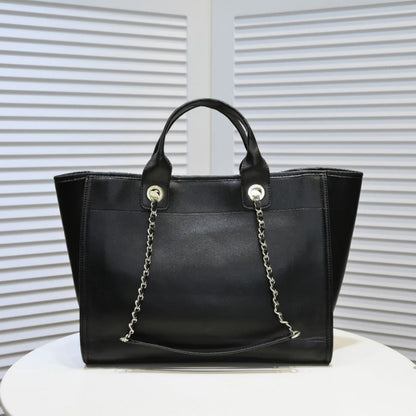 ESMEE - Black Leather Globetrotter Bag