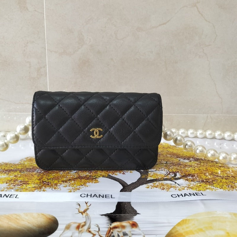 ESMEE - Clutch With Maxi Pearls Chain Black