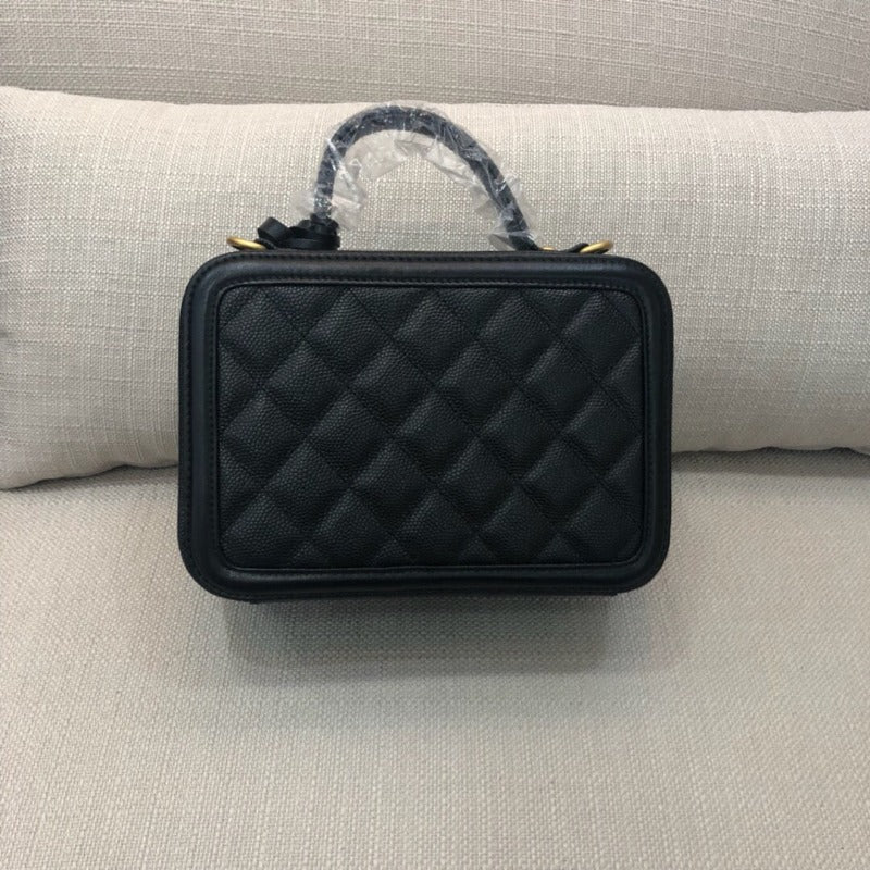 ESMEE - Caviar Quilted Small CC Vanity Case Black