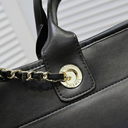 ESMEE - Black Leather Globetrotter Bag