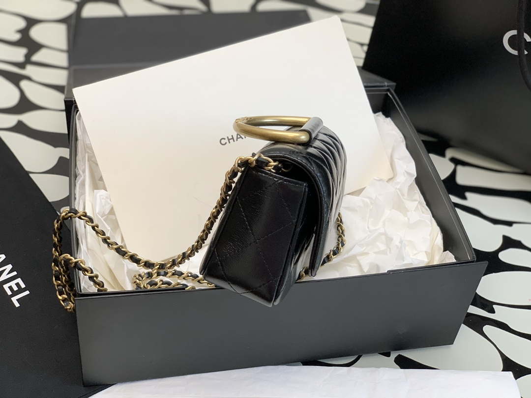 ESMEE - Clutch With Chain Shiny Lambskin & Gold-Tone Metal Black