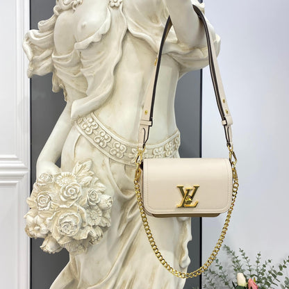 ESMEE Lockme Tender Quartz White Bag - LUV 471