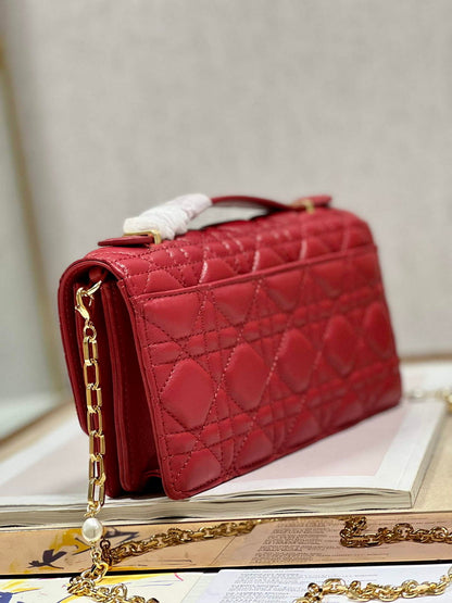 Mini Miss Bag Latte Cannage Lambskin Red