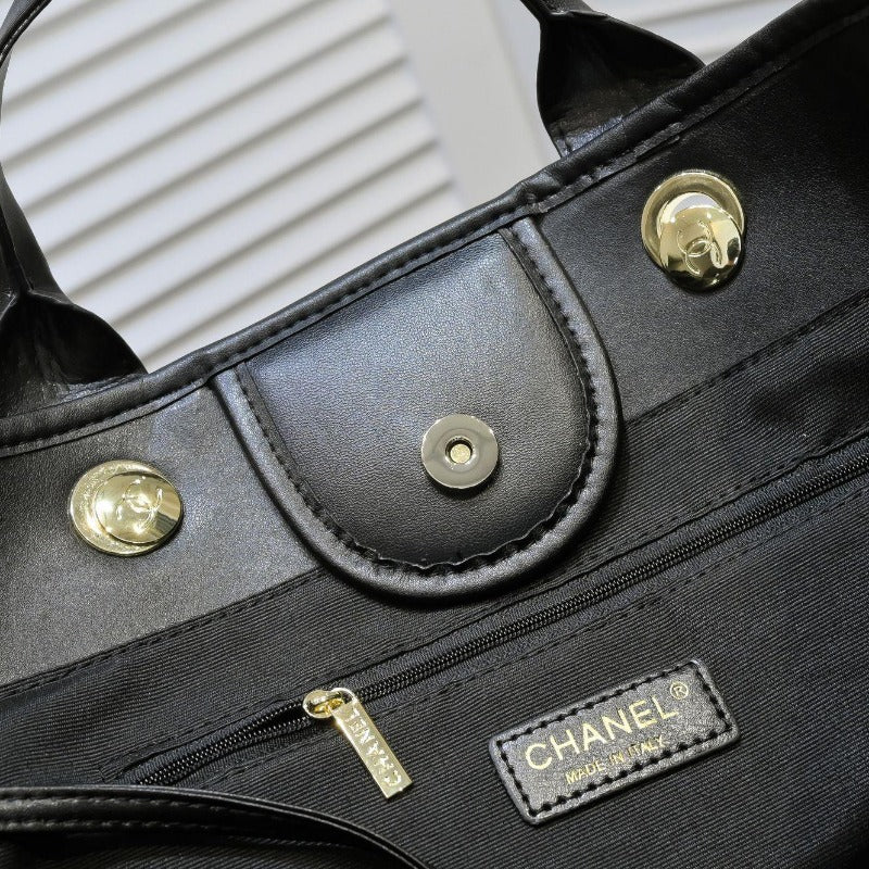 ESMEE - Black Leather Globetrotter Bag