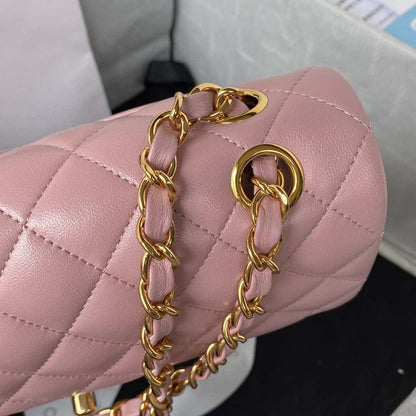 ESMEE - Classic Flap Handbag Light Pink Lambskin Gold