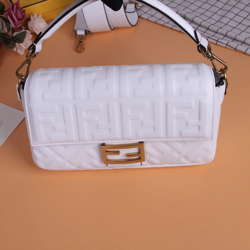 ESMEE - Baguette Nappa Shoulder Bag White