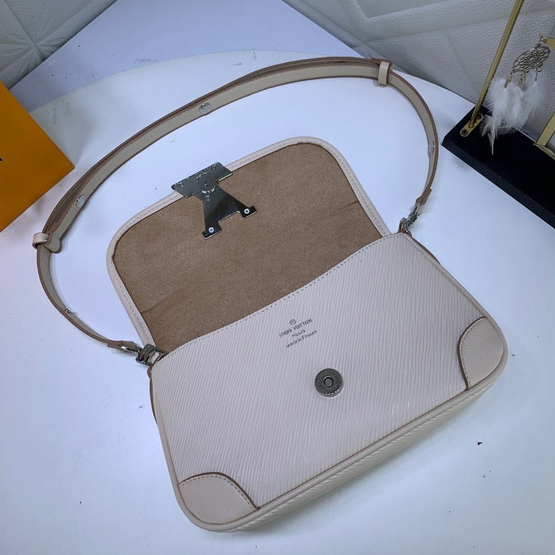 ESMEE - Buci Shoulder Bag Milk Beige