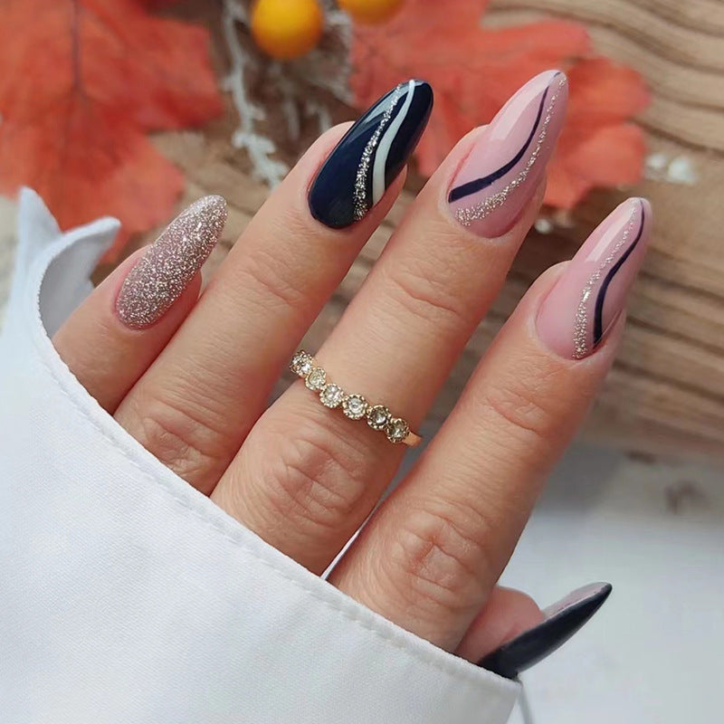 Women’s Fashion Personalized Striped Nails