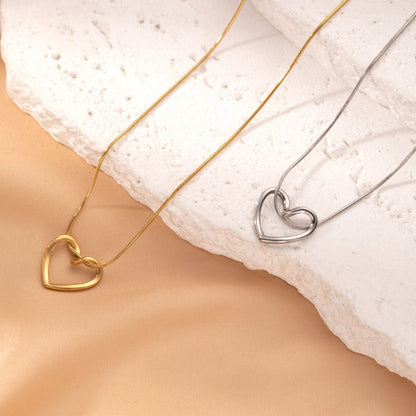 Twist Heart Pendant Necklace