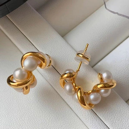 Silver Needle Winding Pearl Earrings