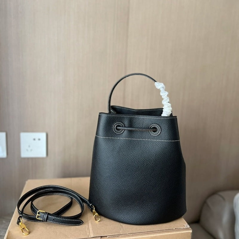 ESMEE - Bur title Bucket Bag Black