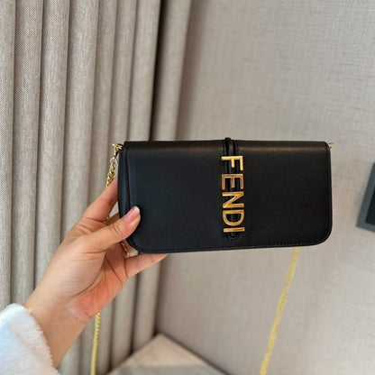 ESMEE - Fendigraphy Wallet On Chain Black