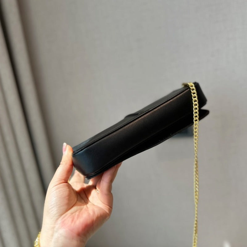 ESMEE - Fendigraphy Wallet On Chain Black